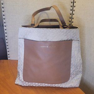 NWOT - Tommy Hilfiger Tan Signature & Brown Bag